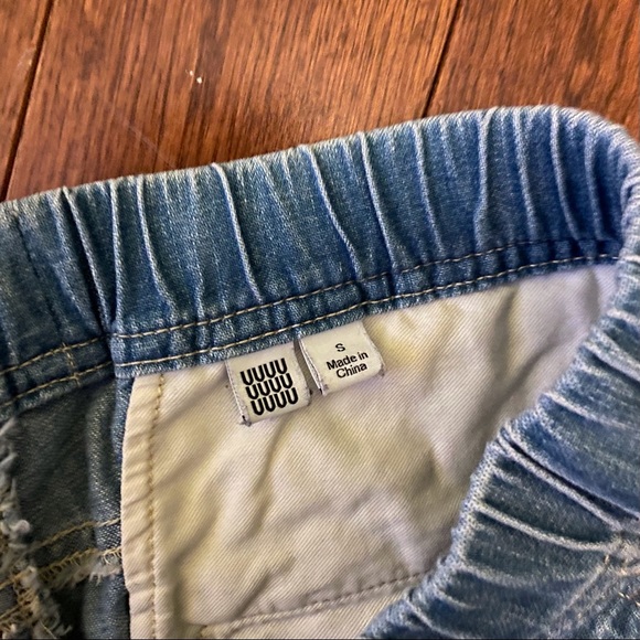 Uniqlo U Lightweight Summer Pants - Picture 2 of 3